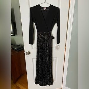 LuLaRoe Elegant DeAnne Dress - S